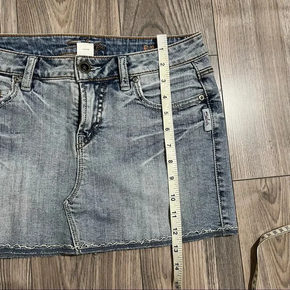 Silver Ravi embroidered mini skirt Size 27 - Picture 12 of 12
